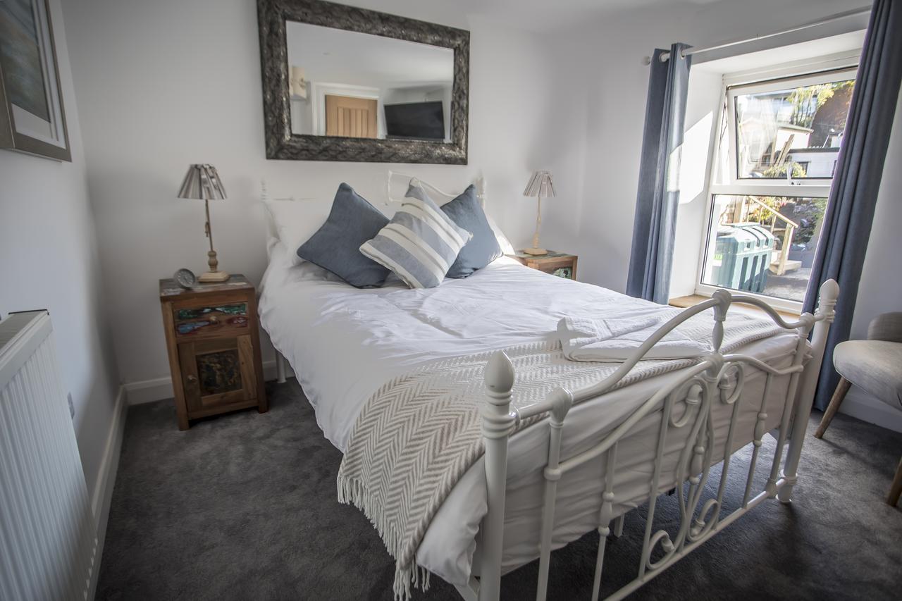 Waters Edge Holiday Apartments Benllech Exterior foto